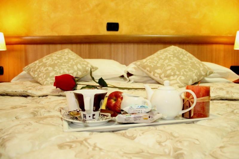 Albergo Posta Генуа Екстериор снимка