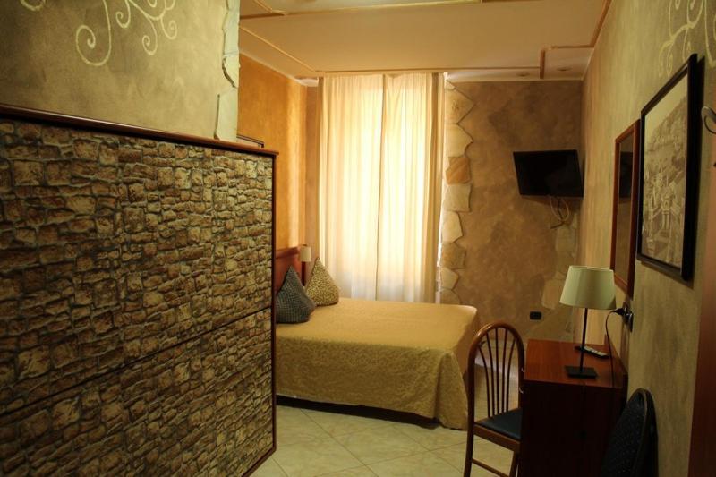 Albergo Posta Генуа Екстериор снимка